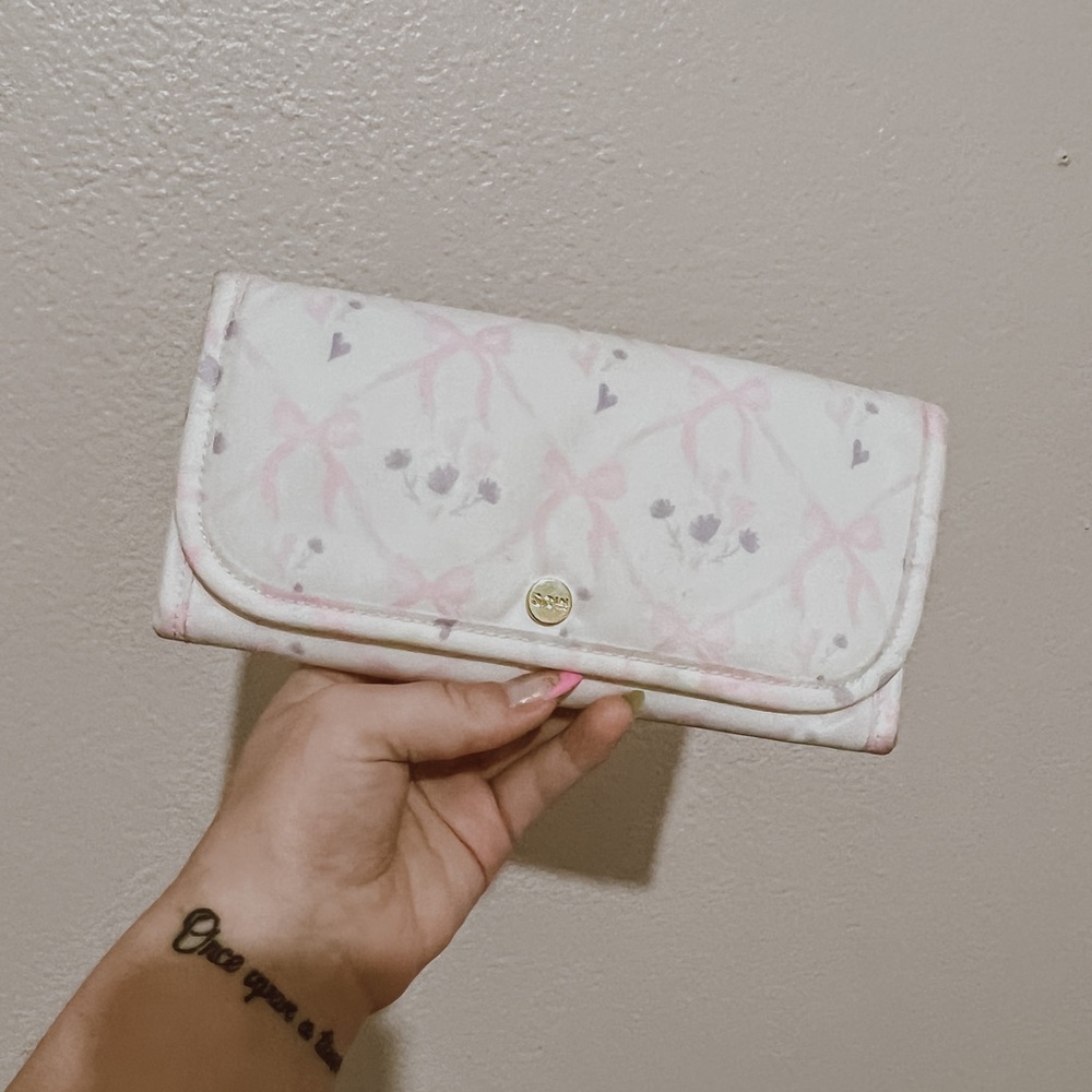 Stoney clover lane classic trifold wallet